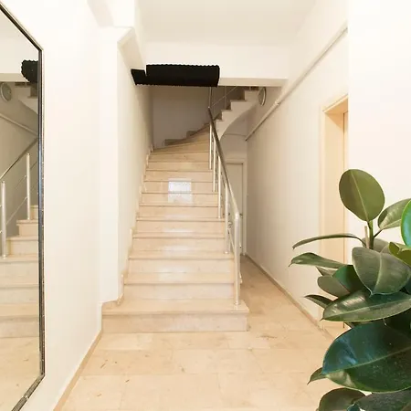 Daire Classical Modern In Taksım&istiklal İstanbul