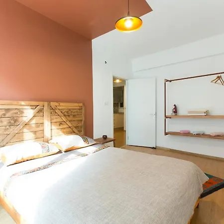 Daire Classical Modern In Taksım&istiklal *